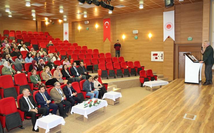 Rize’de Yenidoğan Canlandırma Eğitimi düzenlendi 6