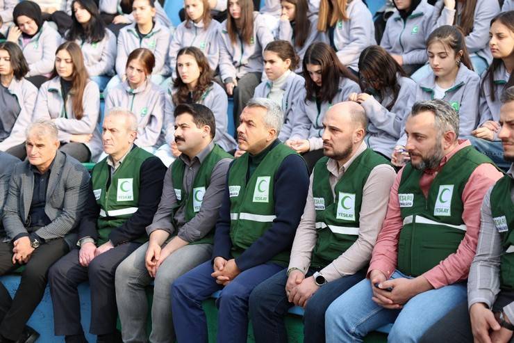 Rize'de Genç Kızlar Bağımlılıkla Mücadele İçin Bir Araya Geldi 7