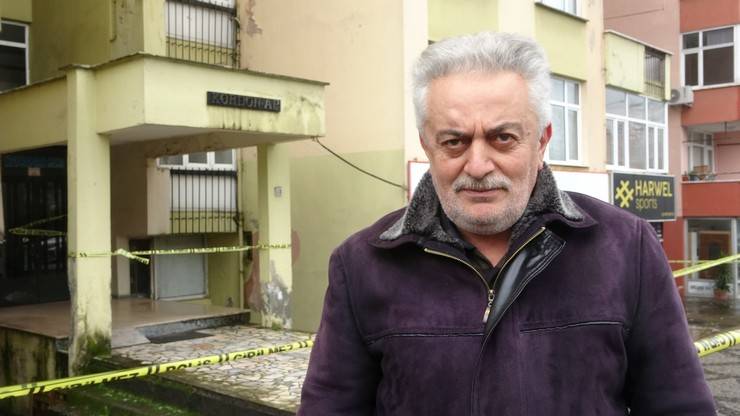 Rize'de tahliye edilen binanın sakini: Dalganın sahile vurması ile ev sallandı 2