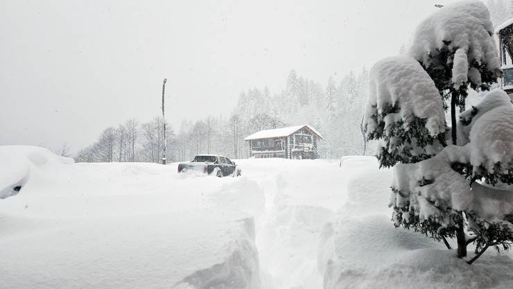 Rize'de kar ve soğuk hava etkili oluyor 1