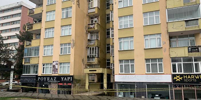 Rize'de tahliye edilen 8 katlı apartman mühürlendi