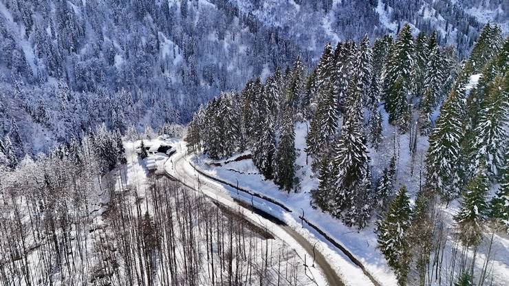 Ayder Yaylası ve Kaçkar Dağları beyaza büründü 12