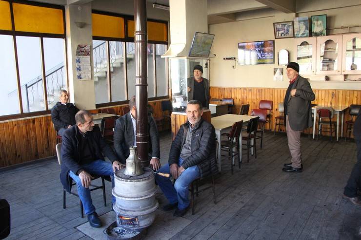 Trabzon'un bu mahallesinde örnek gelenek 10