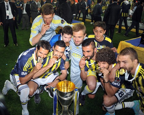 Fenerbahçe Kupasını Aldı 1