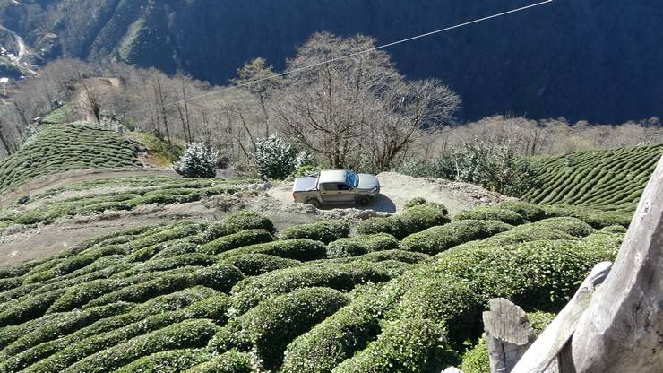 Rize'de yol yapıldı, teleferikle tehlikeli yolculuk son buldu 3