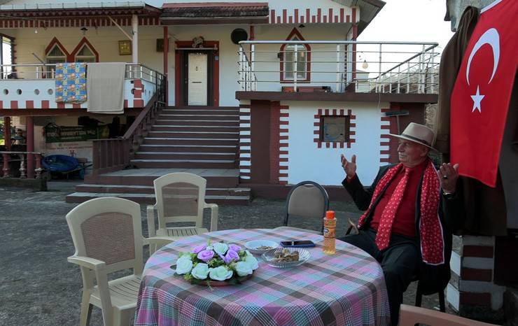 'Bay Foter’in tarzı renkli, sözü özlü 7