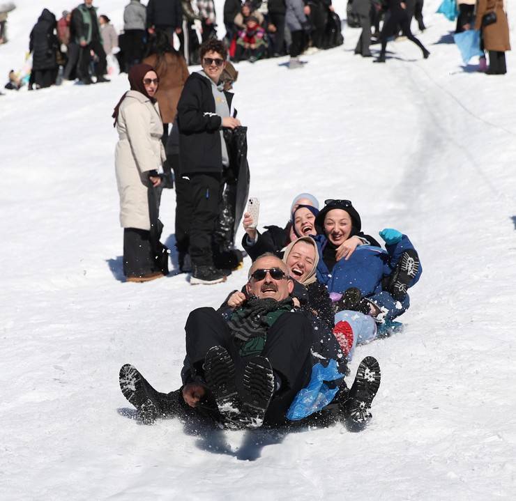 Ayder'de festivalin ilk gününde renkli görüntüler 5