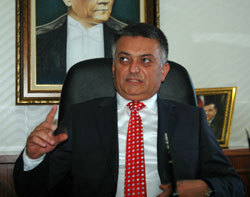 Rize Valisi Ersin Yazıcı Göreve Başladı