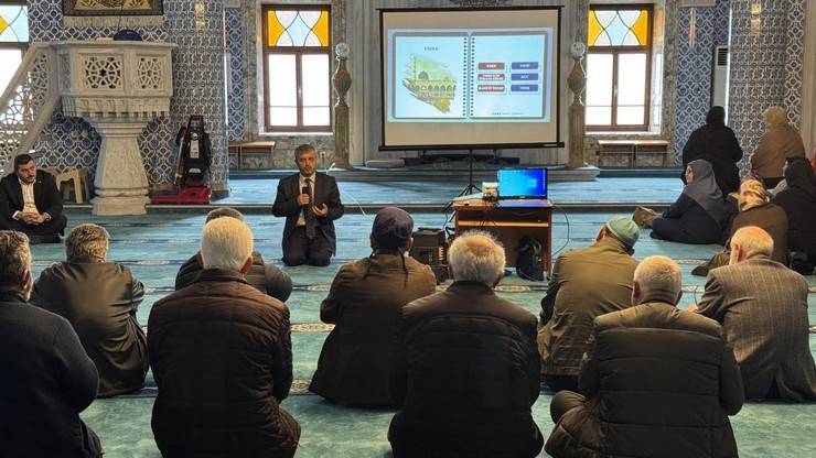 Rize'den Kutsal Topraklara Yolculuk Başlıyor: Hacı Adaylarına Eğitim Seminerleri Tamamlandı 10