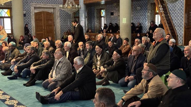 Rize'den Kutsal Topraklara Yolculuk Başlıyor: Hacı Adaylarına Eğitim Seminerleri Tamamlandı 11