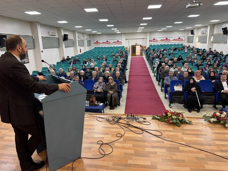 Rize'den Kutsal Topraklara Yolculuk Başlıyor: Hacı Adaylarına Eğitim Seminerleri Tamamlandı 19