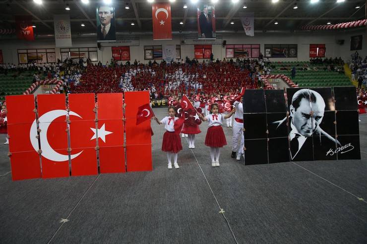 Rize'de 23 Nisan Ulusal Egemenlik ve Çocuk Bayramı kutlandı 11