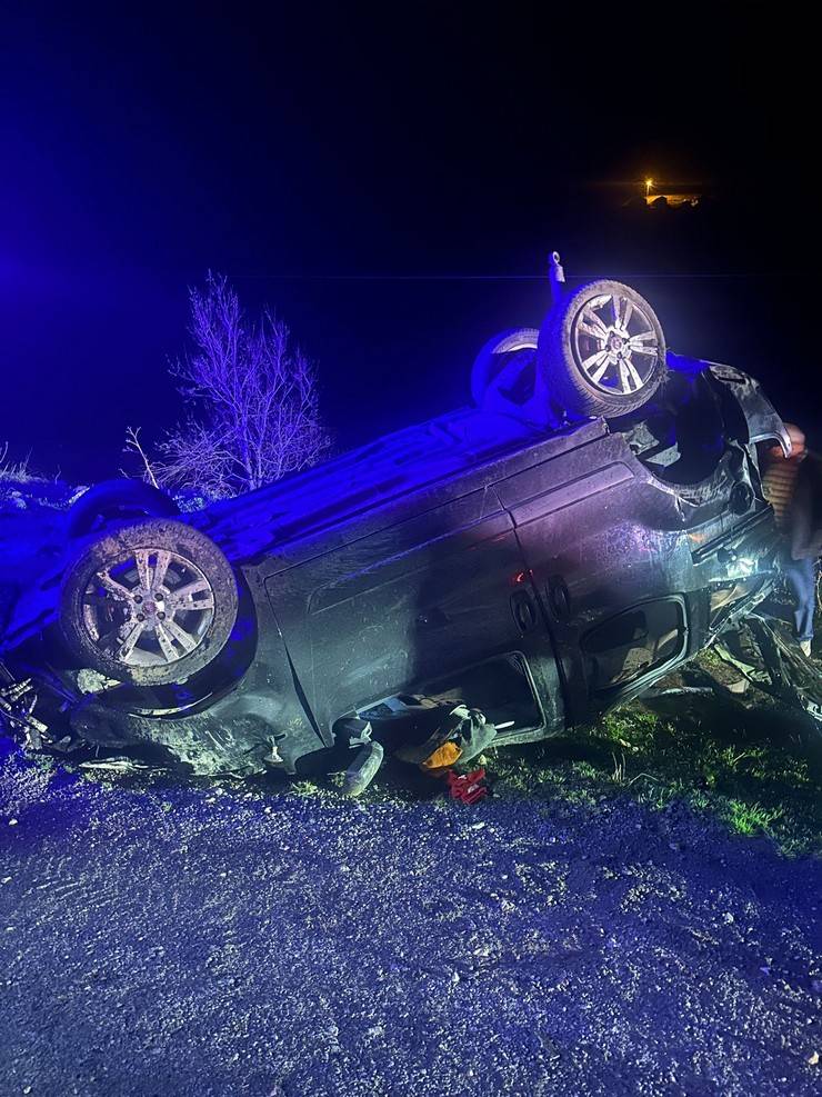 Rize’de Trafik Kazası 3 Ölü, 2 Yaralı 13