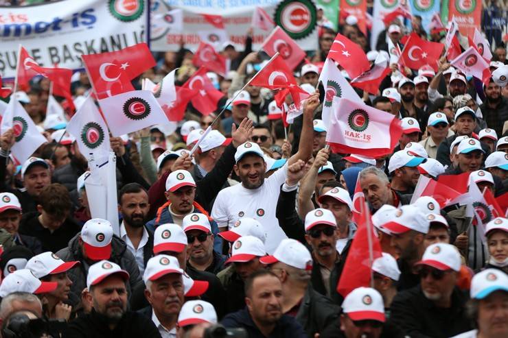 HAK-İŞ, 1 Mayıs Emek ve Dayanışma Günü'nü Rize'de kutladı 18