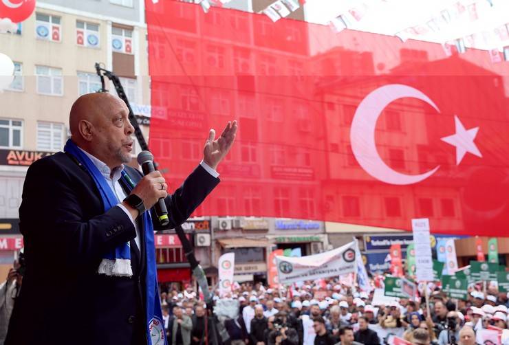 HAK-İŞ, 1 Mayıs Emek ve Dayanışma Günü'nü Rize'de kutladı 25