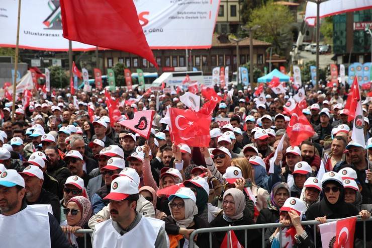 HAK-İŞ, 1 Mayıs Emek ve Dayanışma Günü'nü Rize'de kutladı 28