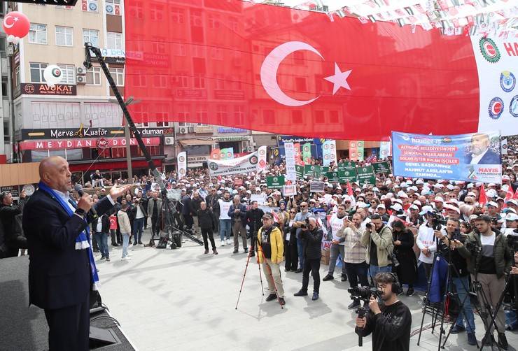 HAK-İŞ, 1 Mayıs Emek ve Dayanışma Günü'nü Rize'de kutladı 29