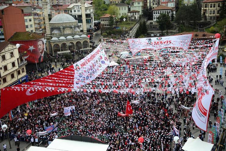 HAK-İŞ, 1 Mayıs Emek ve Dayanışma Günü'nü Rize'de kutladı 30