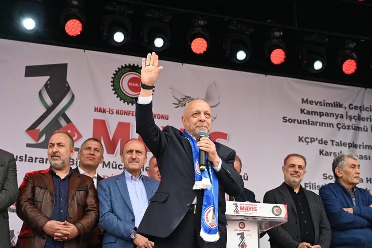 HAK-İŞ, 1 Mayıs Emek ve Dayanışma Günü'nü Rize'de kutladı 34