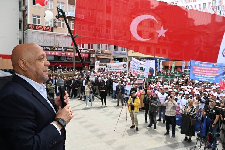 HAK-İŞ, 1 Mayıs Emek ve Dayanışma Günü'nü Rize'de kutladı 6