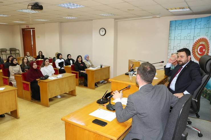 Rize İl Genel Meclisi, RTEÜ Öğrencilerini Konuk Etti 10