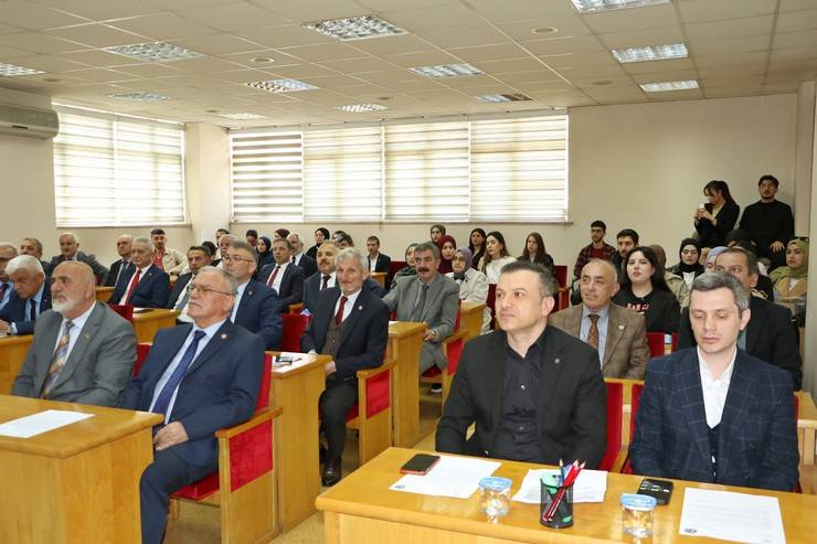 Rize İl Genel Meclisi, RTEÜ Öğrencilerini Konuk Etti 3