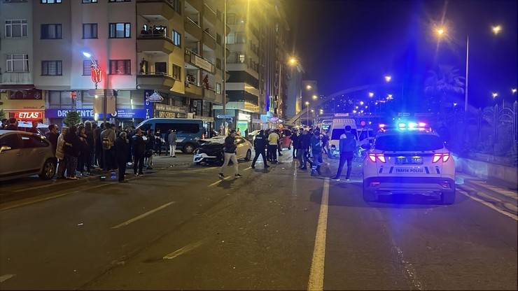 Rize’de Trafik Kazası 3 yaralı 3