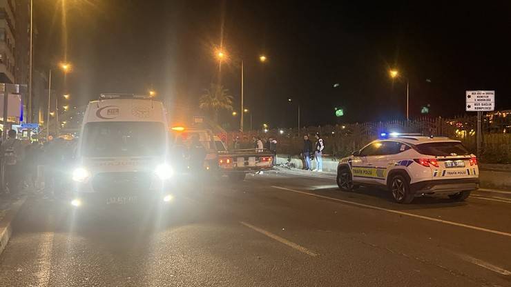 Rize’de Trafik Kazası 3 yaralı 5