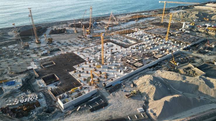 Rize Şehir Hastanesi Yükseliyor! Bakanlık Yetkilileri Rize’de 18