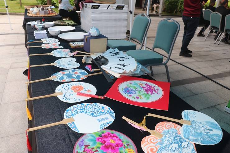 Rize'de "Çayın Ahengi ve İpekyolu Porselen Yolculuğu" programı düzenlendi 14