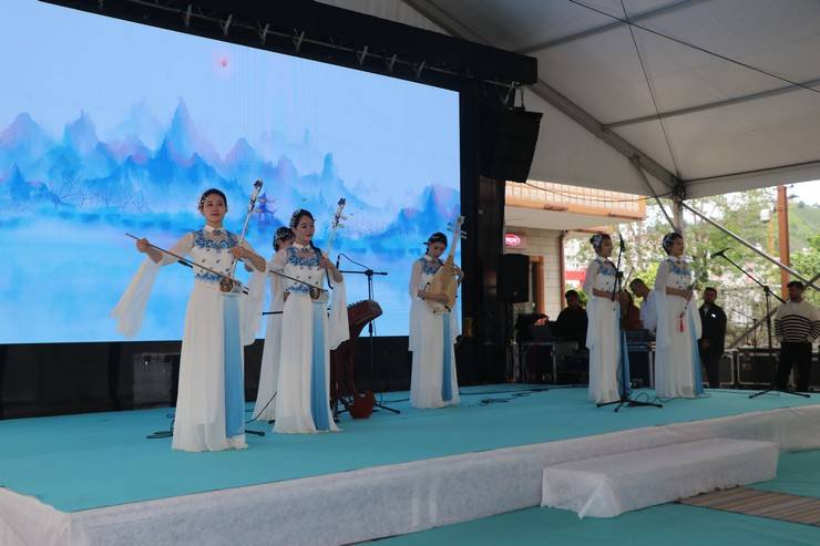 Rize'de "Çayın Ahengi ve İpekyolu Porselen Yolculuğu" programı düzenlendi 6