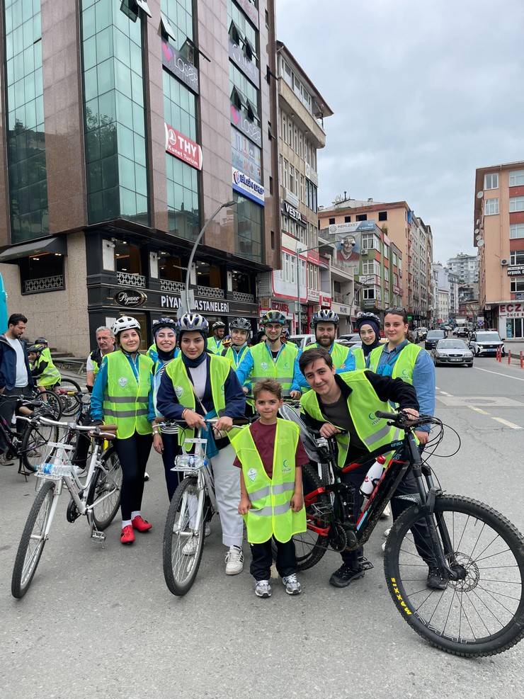 Rize'de 12. Yeşilay Bisiklet Turu Sağlıklı Yaşam İçin Pedalladı 22