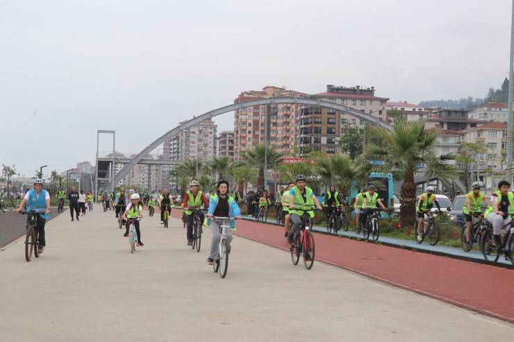 Rize'de 12. Yeşilay Bisiklet Turu Sağlıklı Yaşam İçin Pedalladı 5