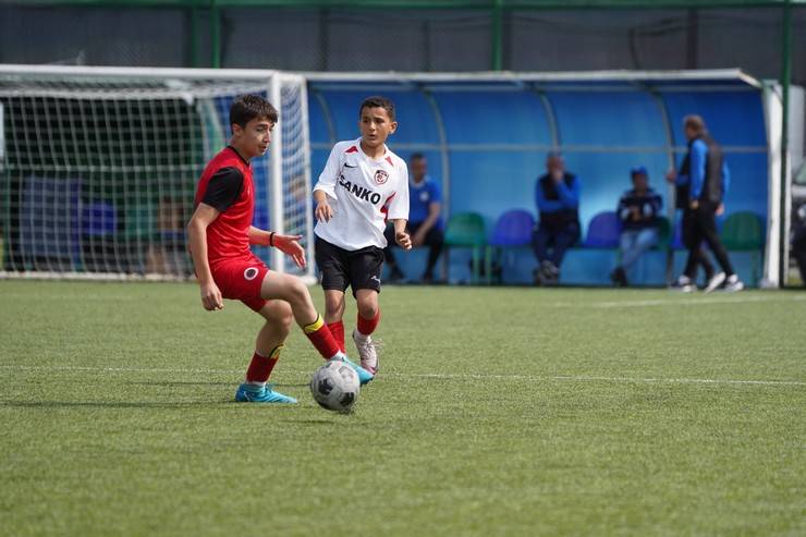 U12 Rize Cup 2025 Sona Erdi: Şampiyon Fenerbahçe! 10