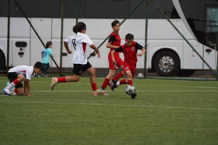 U12 Rize Cup 2025 Sona Erdi: Şampiyon Fenerbahçe! 2