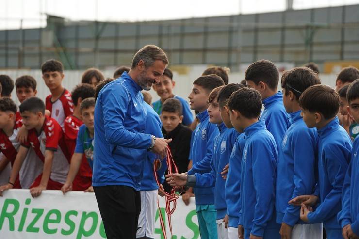 U12 Rize Cup 2025 Sona Erdi: Şampiyon Fenerbahçe! 29