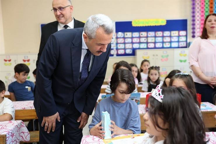 Rize’de öğrenciler karne heyecanı yaşadı 10