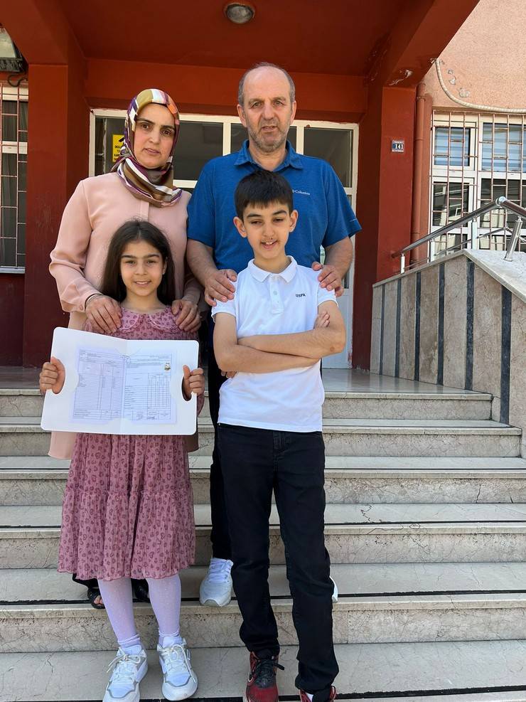 Rize’de öğrenciler karne heyecanı yaşadı 29