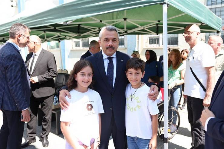 Rize’de öğrenciler karne heyecanı yaşadı 8