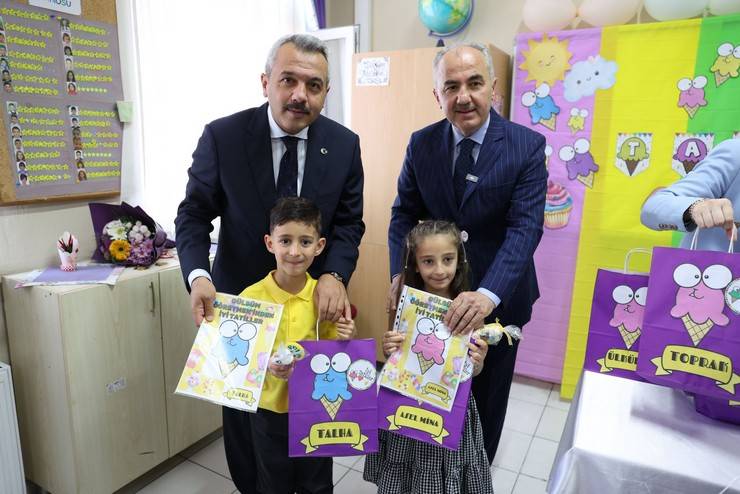 Rize’de öğrenciler karne heyecanı yaşadı 9