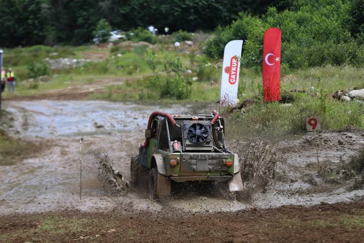 Rize'de Off-Road yarışları nefesleri kesti 26