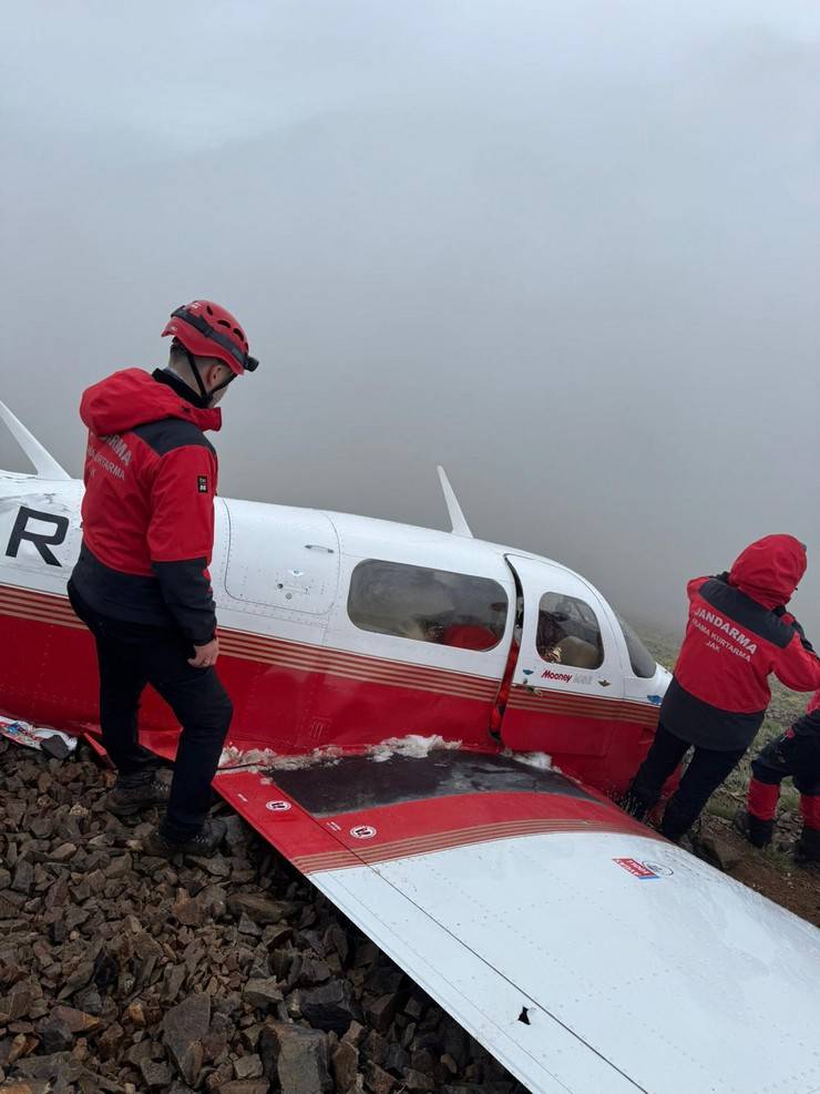 Rize-Erzurum Sınırında Özel Jet Kazası: 1 Ölü, 1 Yaralı 10