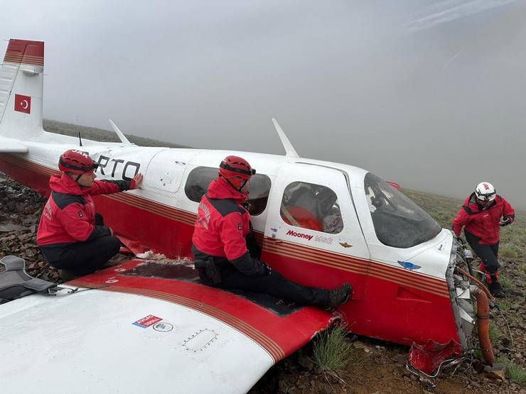 Rize-Erzurum Sınırında Özel Jet Kazası: 1 Ölü, 1 Yaralı 8