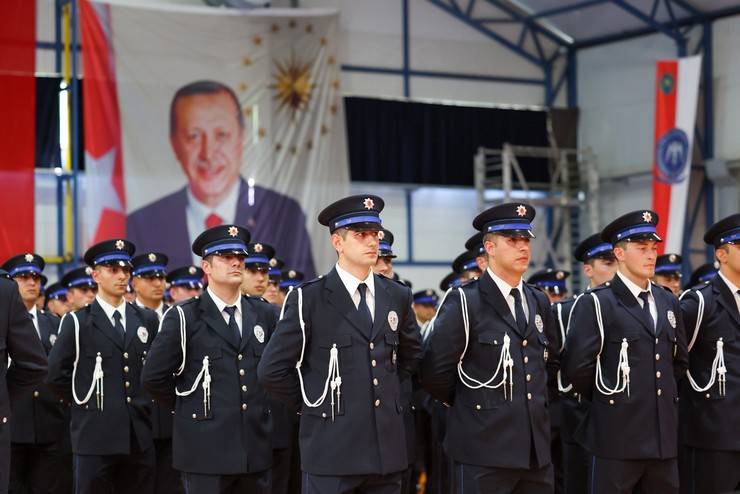 Rize POMEM'de 31. Dönem Mezuniyet Coşkusu 9