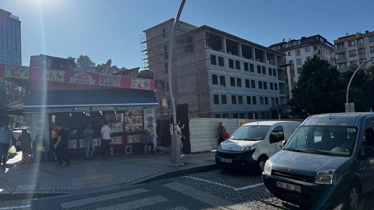 Rize Güney Çevre Yolu Projesi İçin 100. Yıl Mağazaları Yıkıldı 5
