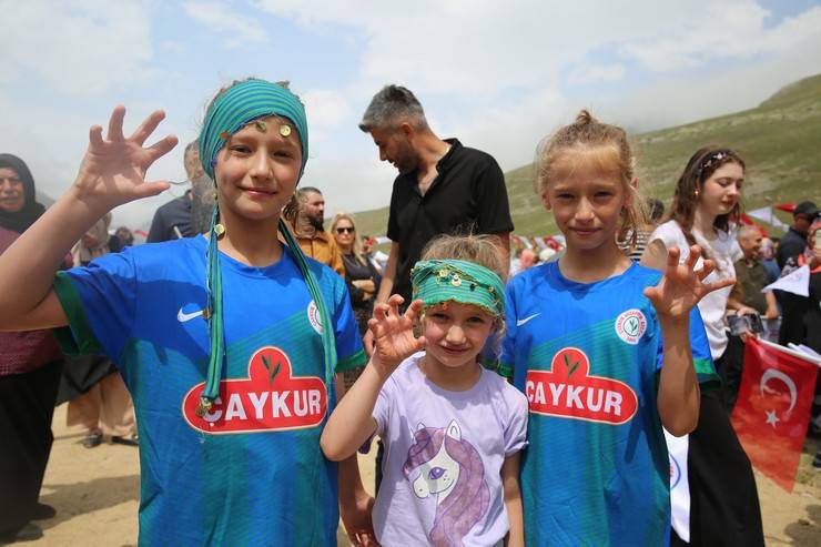 Rize’de “Anzer Yaylası Birlik ve Beraberlik Şöleni” Başladı 11