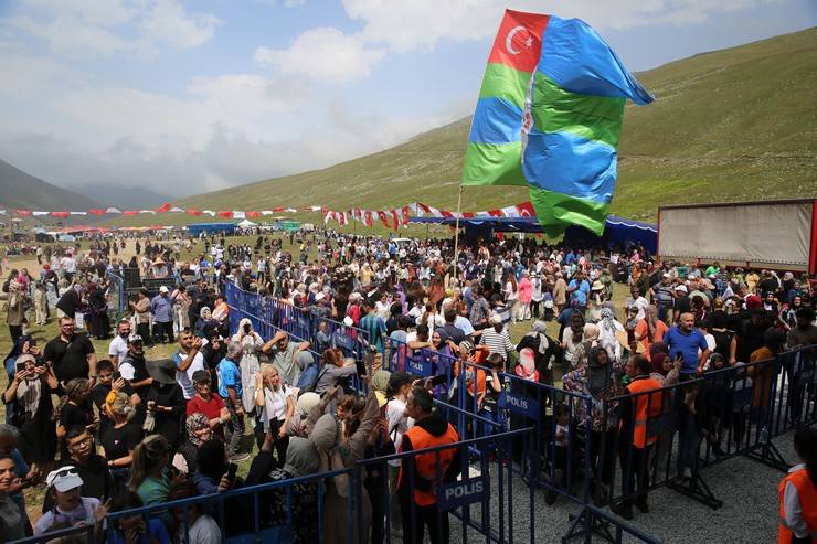 Rize’de “Anzer Yaylası Birlik ve Beraberlik Şöleni” Başladı 15