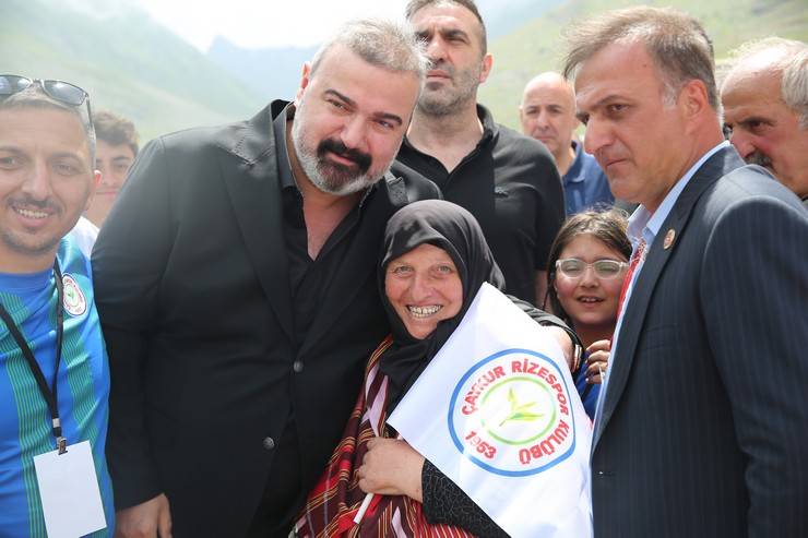 Rize’de “Anzer Yaylası Birlik ve Beraberlik Şöleni” Başladı 7