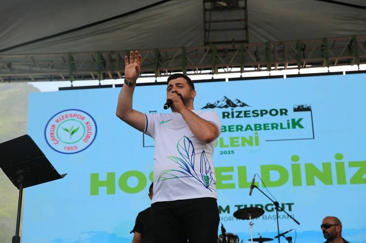 Rize'de “Anzer Yaylası Birlik ve Beraberlik Şöleni” sona erdi 11