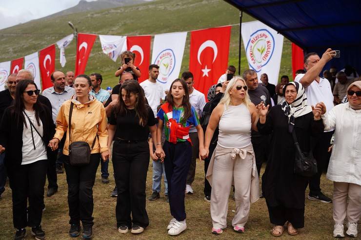 Rize'de “Anzer Yaylası Birlik ve Beraberlik Şöleni” sona erdi 43